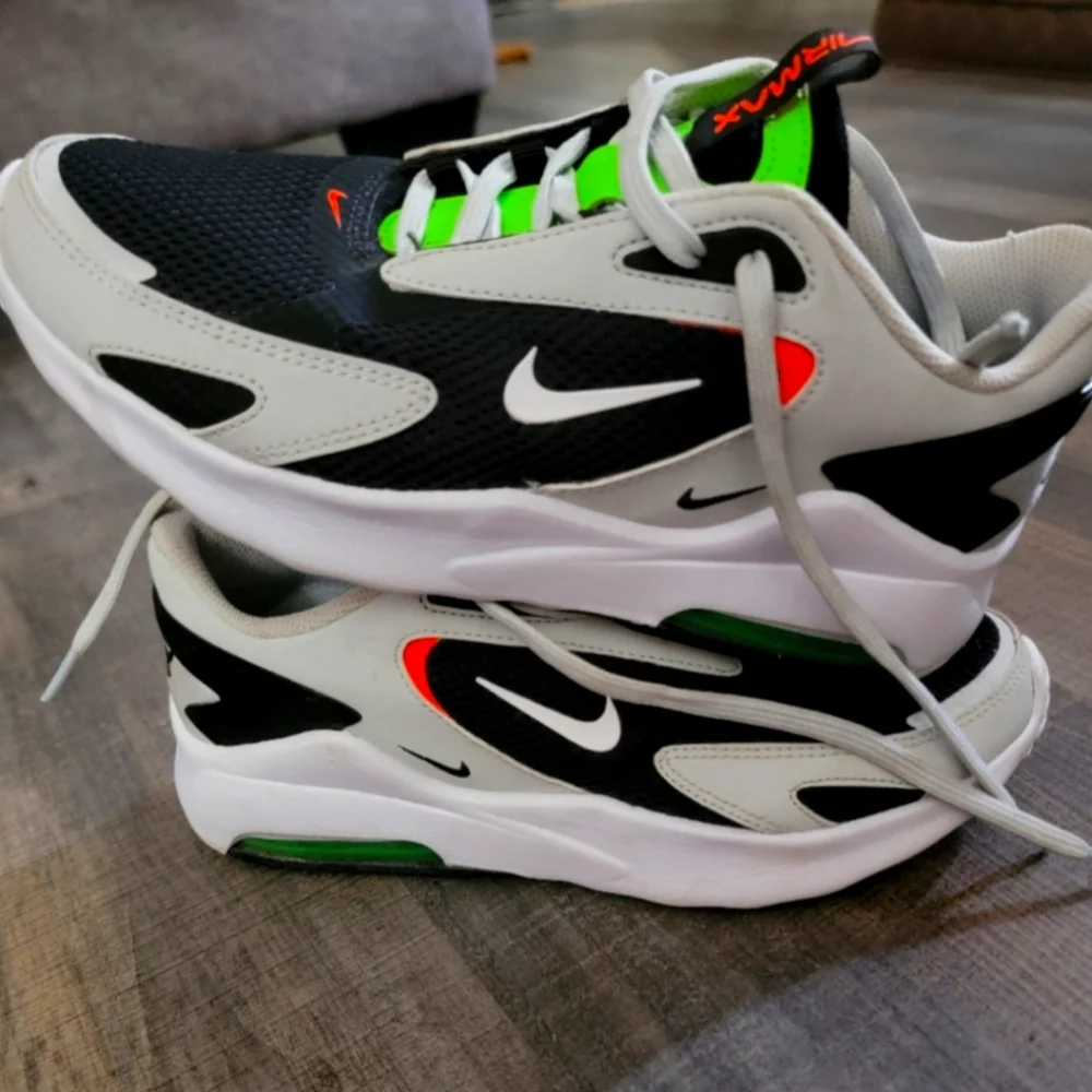 Nike airmax bolt size 7 - Picture 1 of 5